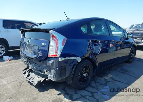 2015 Toyota Prius Three z USA, uszkodzony, nr VIN JTDKN3DU7F1967684